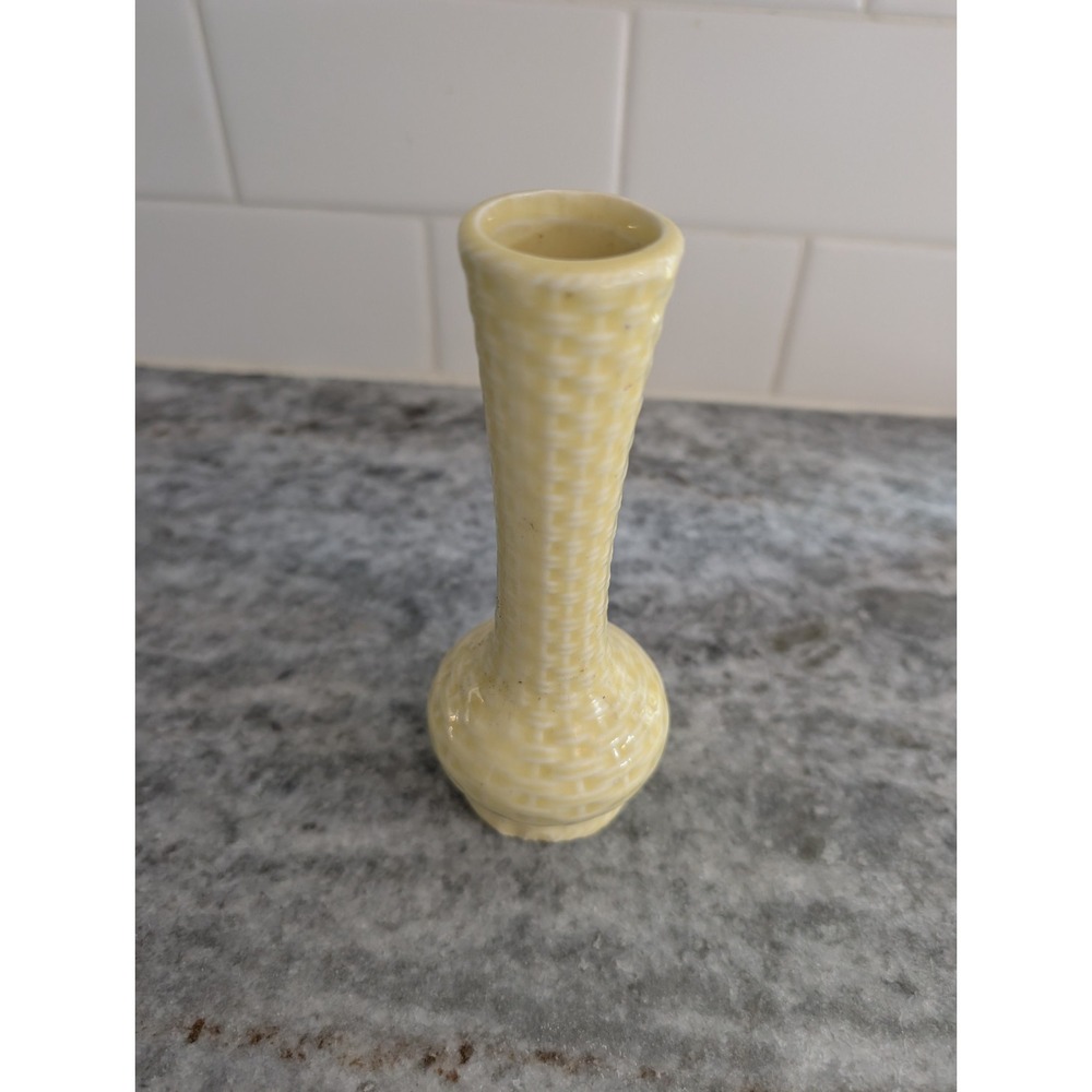 Darling Vintage Yellow Made In‎ Japan Woven Vase, 5"